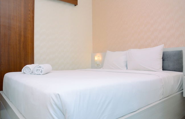 Comfy with Modern Style 1BR Grand Kamala Lagoon Apartment - Foto 1