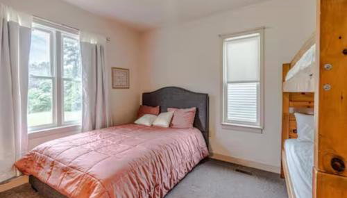 Sprawling 9 BR Mountaintop Oasis with BlueRidge Views - Foto 5