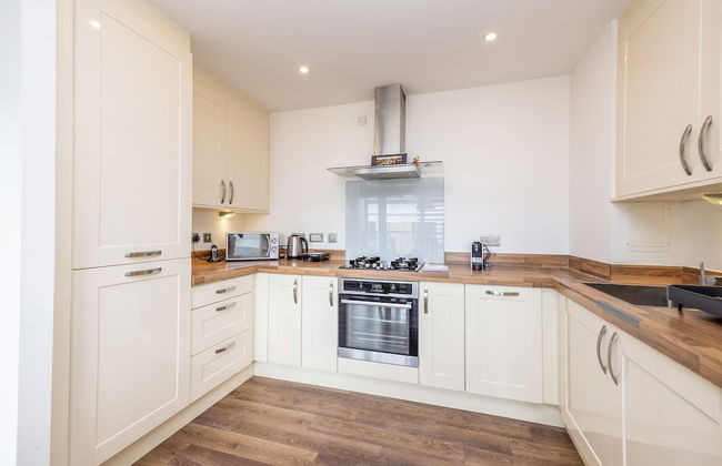 JOIVY Modern 2-Bedroom Flat Near Inverleith Park - Foto 8