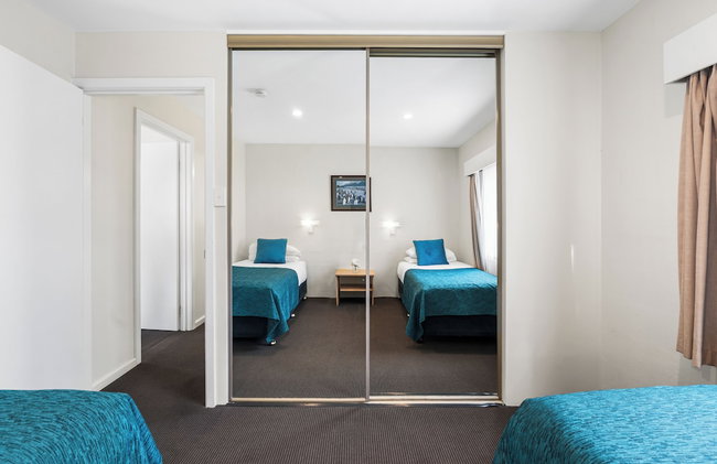 Bay View Villas - Photo 19