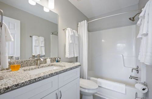 Plan A Trip To The Lake In This Open Air Cozy Home - Photo 8