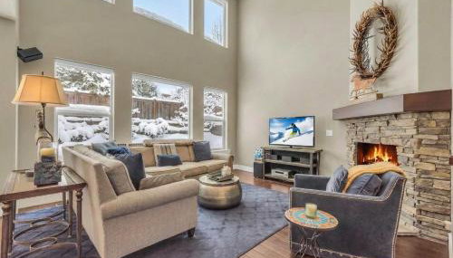 Charming 3BR-Near Skiing & Hiking - Foto 2