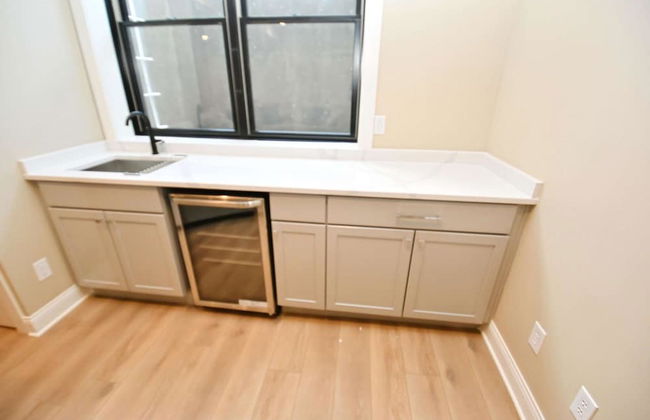 Brand New Luxury Townhouse Steps To Notre Dame Fire Place Fire pit 1418 - Foto 27