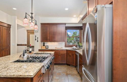 The Fireside Retreat - 6 BD, Sauna, Home Theater - Foto 43