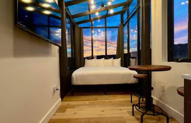 Hidden Abode - Photo 1