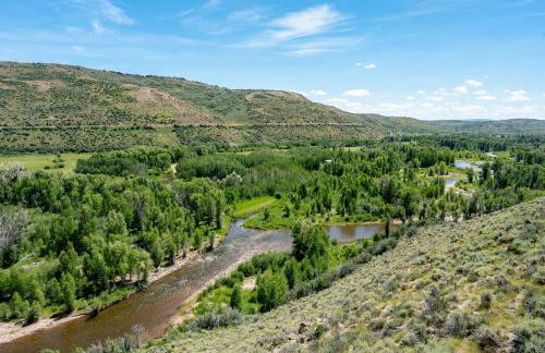 Tranquil Wyoming Cabin Near Uintas - 105 Acres! - Foto 2