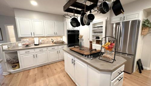 Group House Sleeps 26 THE ATTIC - 2 Miles to Cedar Point - Foto 3