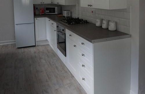 Staycation at Pine Cottage, a newly refurbished holiday cottage - Photo 7