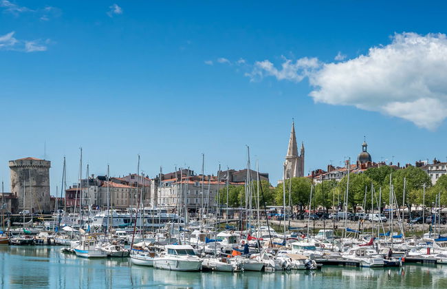 Paseo en catamarán por la costa de La Rochelle - Foto 1