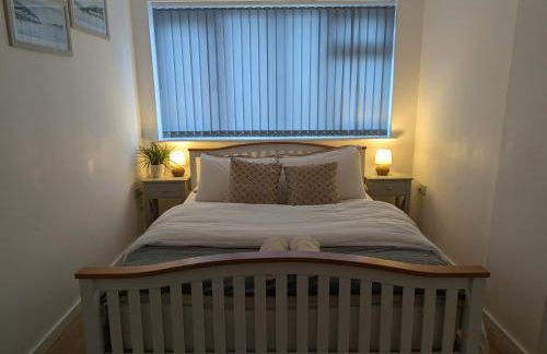 Newly Furnished Guest House Near City Centre - Foto 16