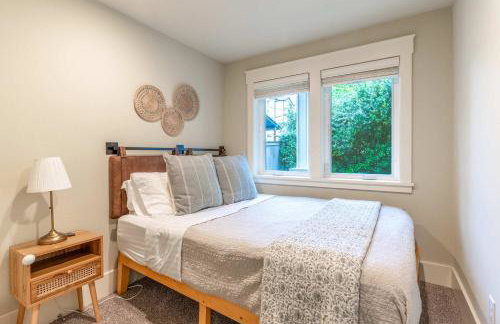 Exquisite Central Townhome with Spacious Loft and Gourmet Kitchen - Foto 33