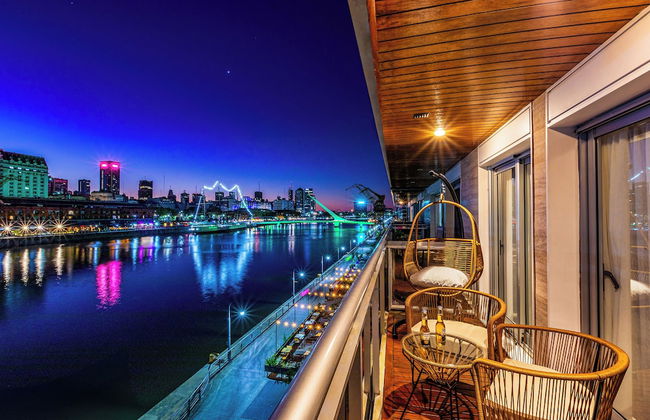 2BR Family Apt Puente de la Mujer View - Foto 1