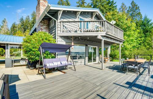Waterfront Allyn Retreat with Guest House and Beach! - Photo 32