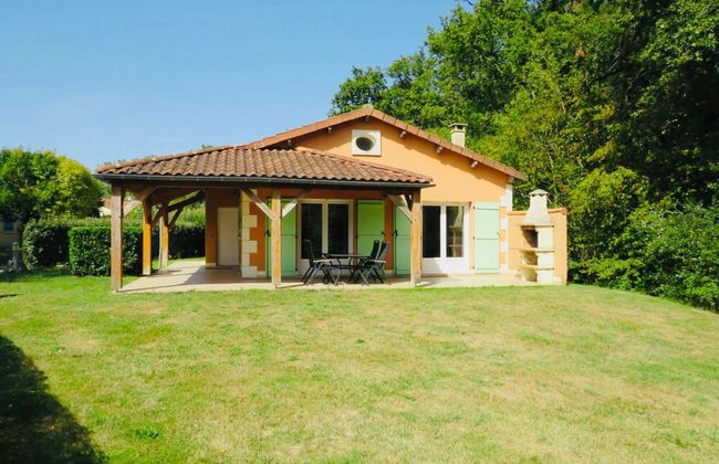 Villa in Les Forges With Golf & Pool Access - Foto 32