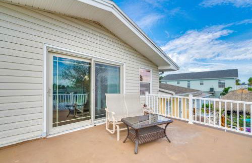 Spacious Canalfront Home with Pool about half Mi to Beach - Foto 15