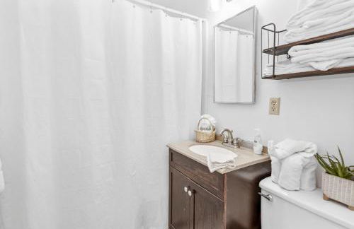 The Sugar Loft - Cozy cabin located in one of the quietest neighborhoods! Relax and recharge! - Foto 15