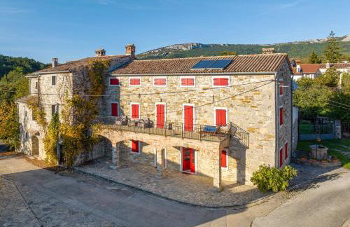 Villa Denis Village in Central Istria for 28 people pet friendly complex of 4 stone houses - Photo 12