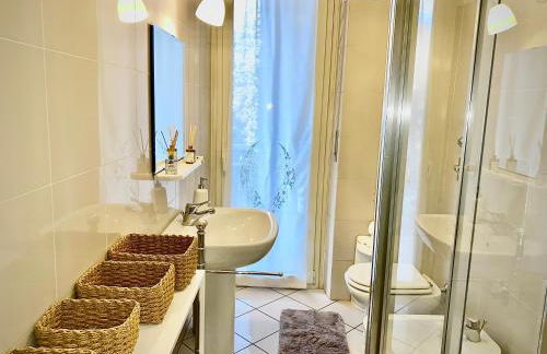 Anna Home Gallarate train station to Milan Malpensa self-check-in - Photo 17