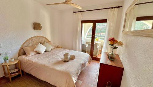 Beachfront Apartment in Cala Morell - Foto 2, towels