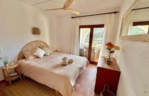 Beachfront Apartment in Cala Morell - Foto 2