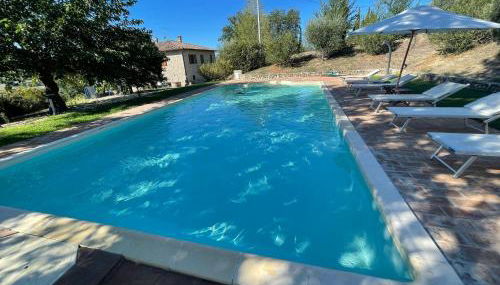 Detached Villa - Sleeps 10 - Pool - Pergola - Playground for Children - Wifi - Foto 2