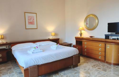 Magic Etna and glamorous blue sea - Foto 3