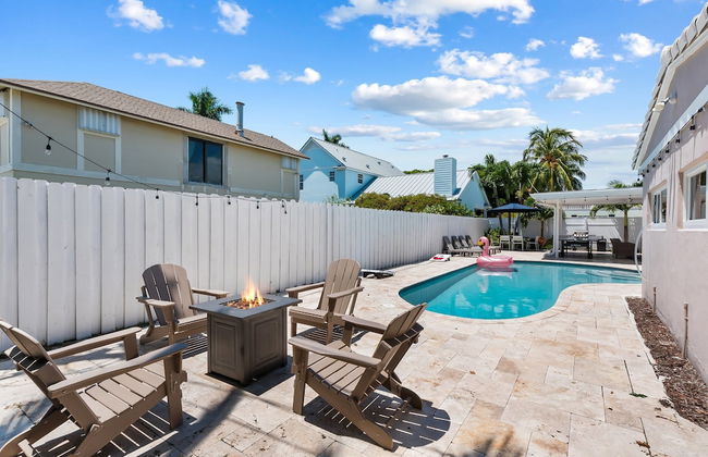 6 BR With Heated Pool Close to Beach - Foto 26