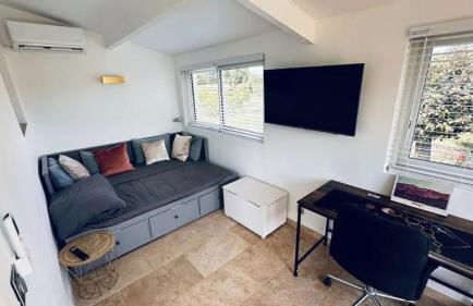 VILLA SAINTE BAUME Piscine Jacuzzi tout confort - Photo 45