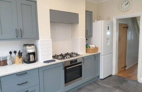 Seahorse House, Beautiful Large house next to the Beach & Park & near Zoo, Hythe - Foto 9