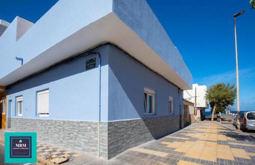 Mara 2 Playa del Burrero junto al mar, wifi gratis - Foto 26