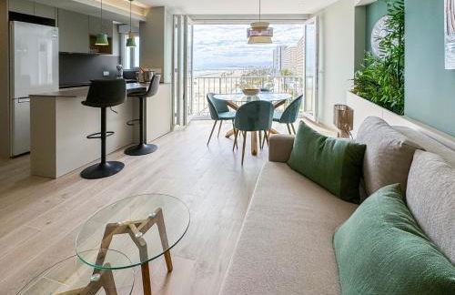 El Séptimo Cielo de la Bahía de los Naranjos - Primera Línea de Playa - Foto 29