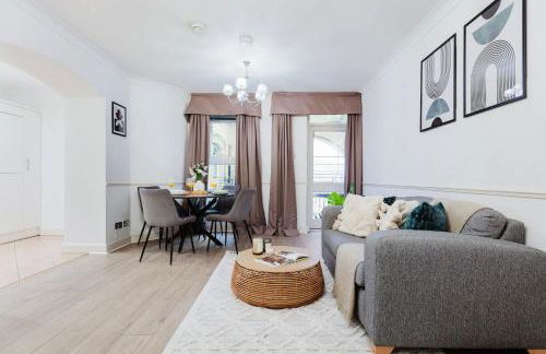 BnBNova - Heart of the City with Balcony - Thames - St Paul's - Foto 6