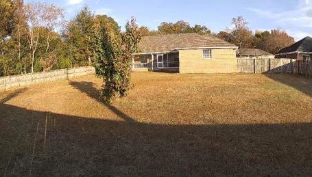 Updated The Palace of the Hamptons - Photo 3