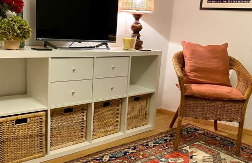 Newly Renovated Ground Floor Apartment close to Thermes - Foto 15