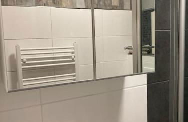 Apartment am Rhein ganze Wohnung NETFLIX Internet 1000 Mbits, free Parking - Foto 5