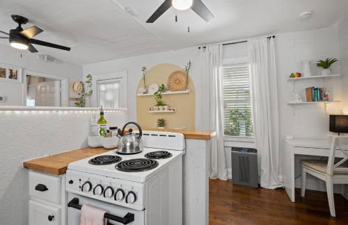 Entire cottage in Tampa - Foto 14