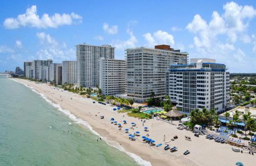 Beach Front 2 Bed Condo - Pool & Tiki Bar - Foto 6