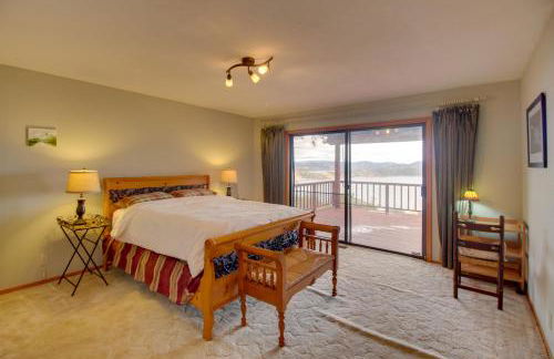 Spacious Kelseyville Home with Large Lakefront Deck! - Foto 15