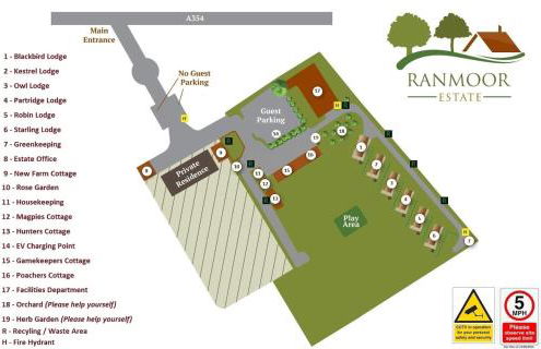 Gamekeepers Cottage - Hot Tub, 2 bed, sleeps 4, private patio, AC, stunning views - Photo 50