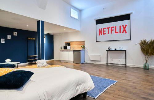 NG Prestige - Nain I Suite Spa Privatif Premium I Jacuzzi - Sauna - Netflix - Projecteur - Foto 15