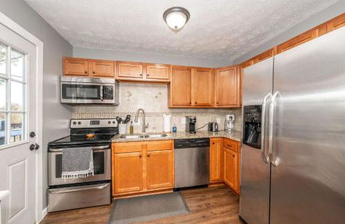 Cozy Home Away From Home! - Foto 30