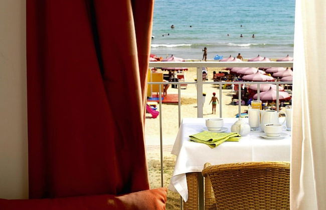 Apartment in Roseto Near Sandy Beach - Foto 8