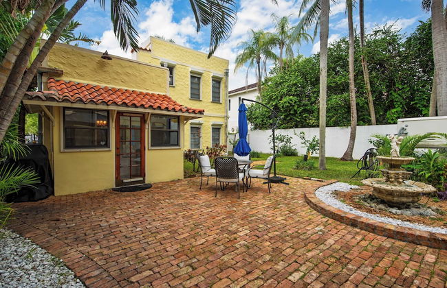 Las Olas Oasis by Avantstay Minutes to the Beach + Hot Tub - Foto 3