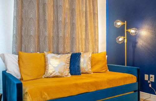 Luxury Lakeview Getaway 1 mile Universal Studios - Foto 26