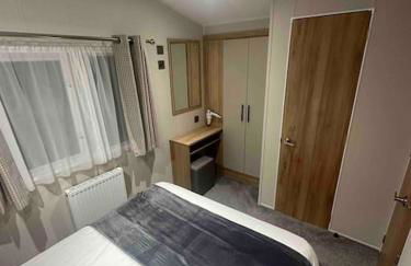 BRAND NEW 8 berth holiday home - Foto 2