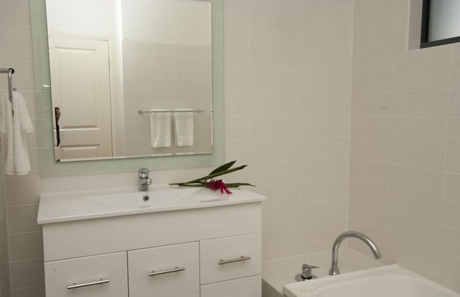 Woodville Beach Townhouse 5 - Photo 12