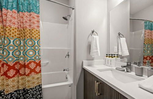 Serene Space with Easy City Access - Foto 38