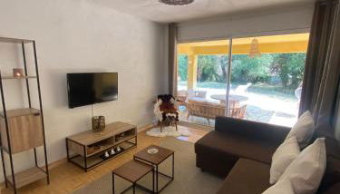 La Cigale- Rez de villa avec piscine - Foto 5