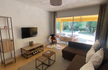 La Cigale- Rez de villa avec piscine - Foto 5