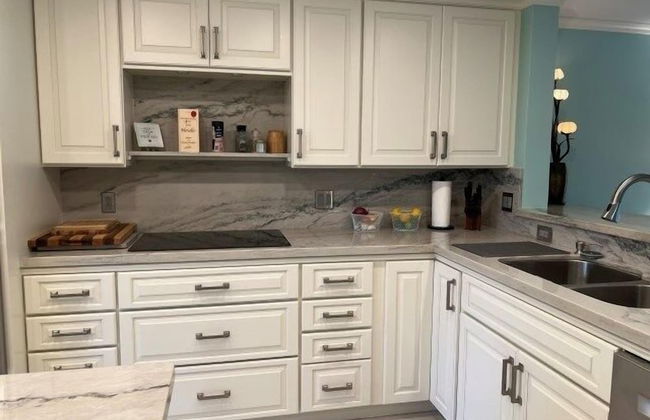 This Condo Is Located In One Of Islamorada's Most Prestigious Condo Complexes. 2 Bedroom Condo by RedAwning - Foto 7